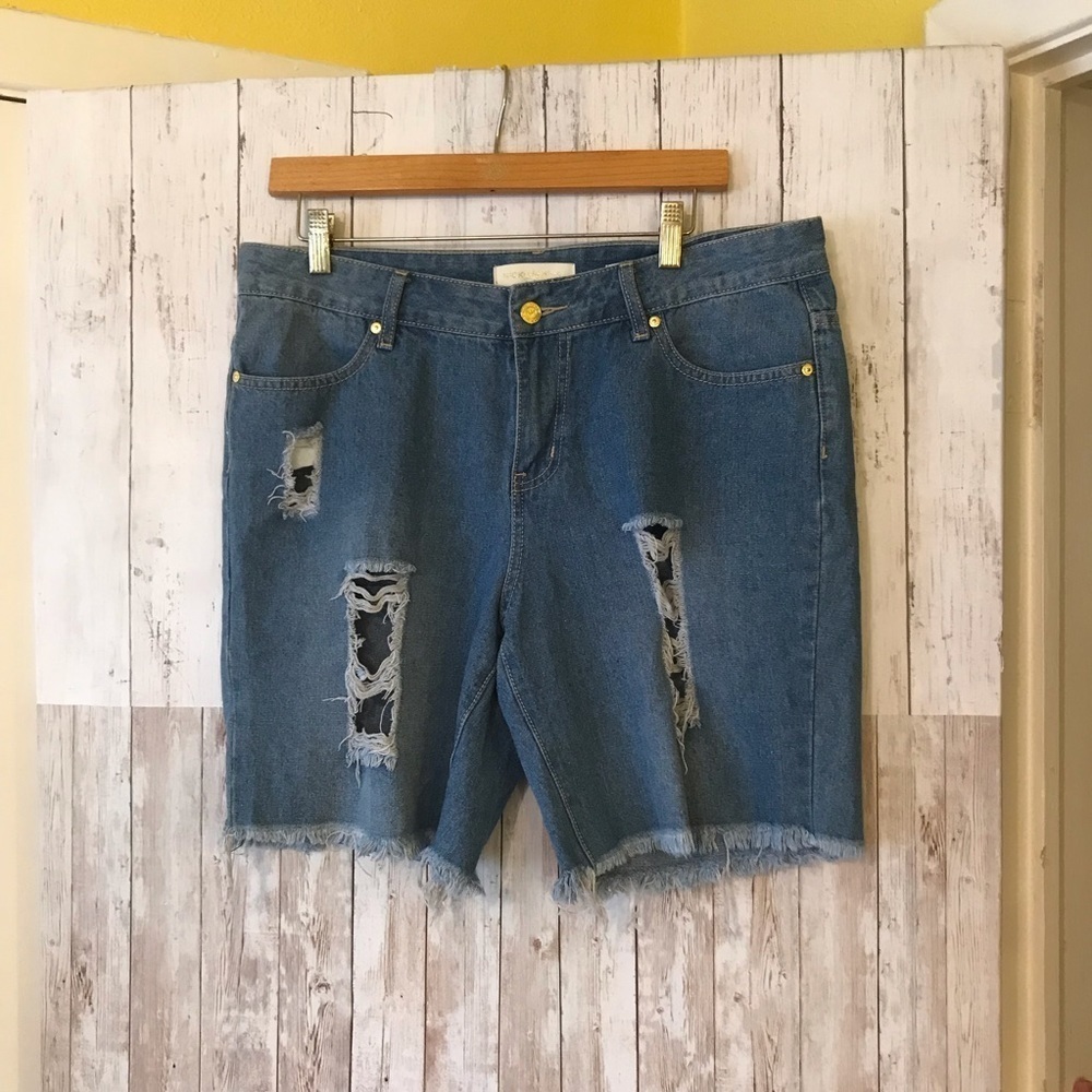 Nicki Minaj Mid-Rise Distressed Bermuda Shorts